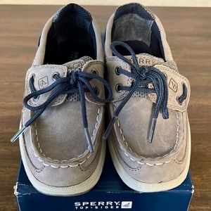 NWT boys Sperry boat shoes